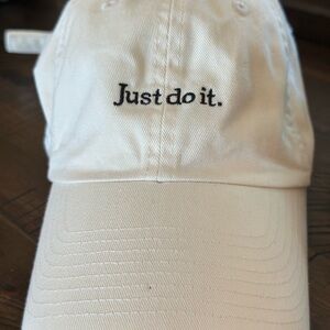 Nike off White and Black Embroidered Cap